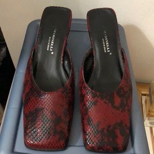 Vintage snakeskin mules